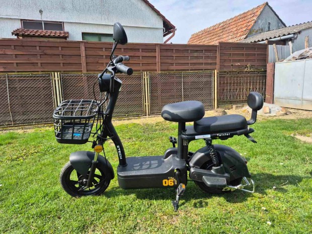 Elektromos ker�kp�r