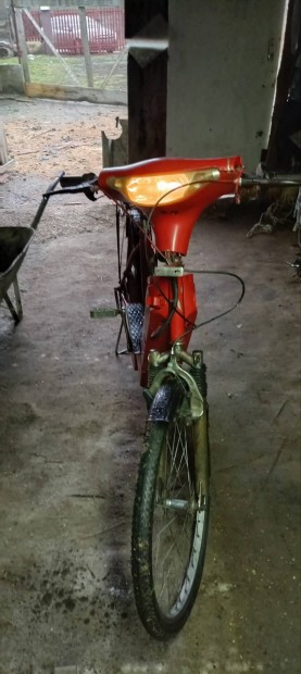 Elektromos ker�kp�r