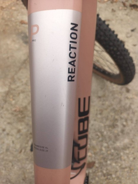 Elektromos kerkpr Cube