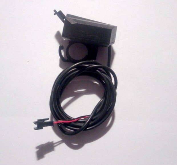Elektromos kerékpár USB csatlakozó