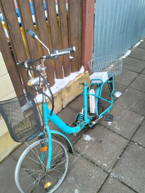 Elektromos ker�kp�r a k�pek szerinti �llapotban