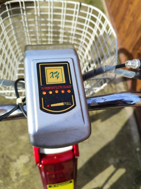 Elektromos ker�kp�r bicikli 