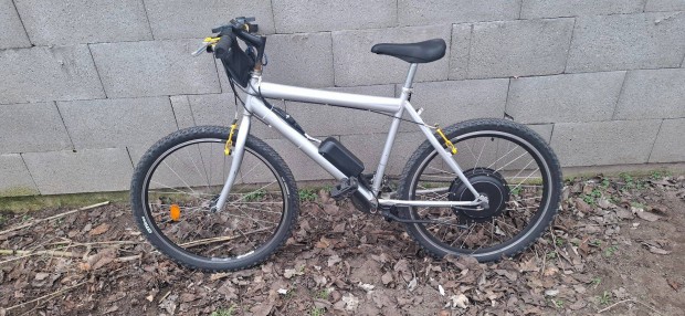 Elektromos ker�kp�r projekt