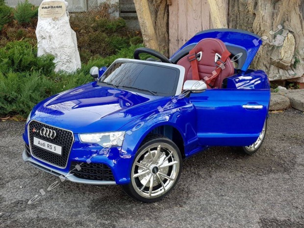 Elektromos kisaut - AUDI RS5 12V lakk kk egyszemlyes eredeti lic