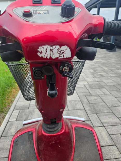 Elektromos moped