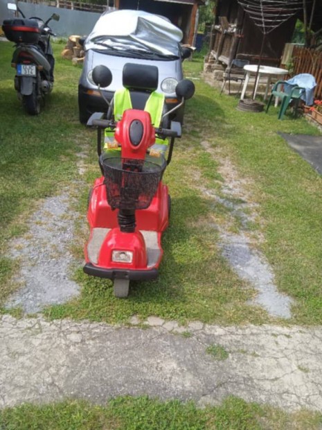 Elektromos moped
