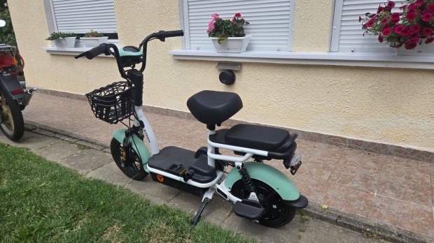 Elektromos moped