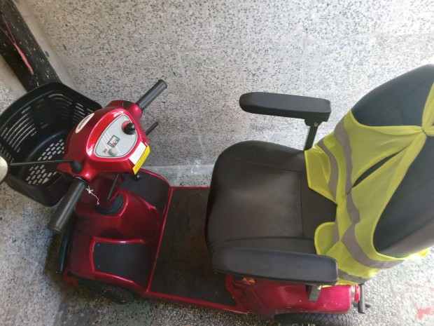 Elektromos moped 4 kerek EL-GO