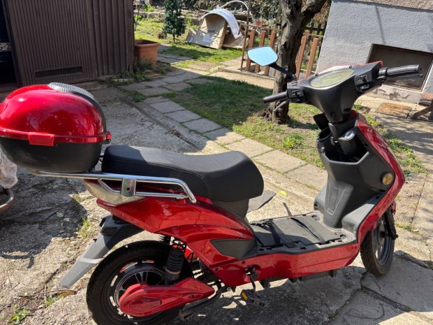 Elektromos moped