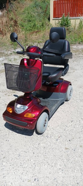 Elektromos moped 