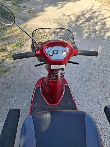 Elektromos moped elad 