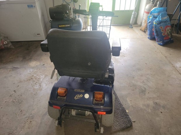 Elektromos moped rokkantkocsi