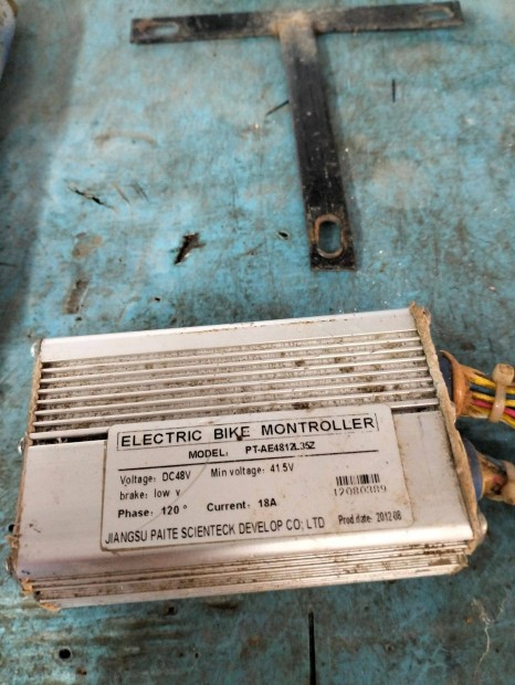 Elektromos motorba vez�rl�