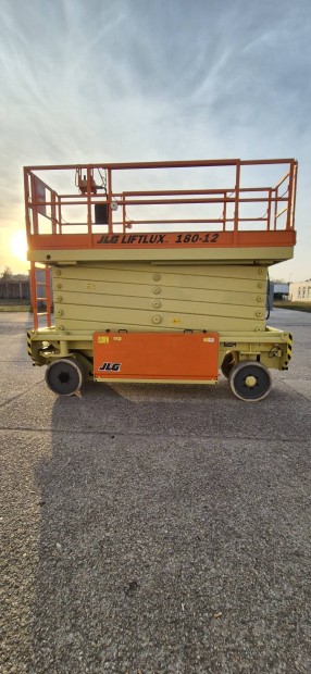 Elektromos olls emel Jlg Liftlux 180-12 