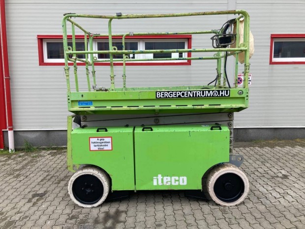 Elektromos ollós személyemelő Iteco IT 12151 13,80 m munkamagasság