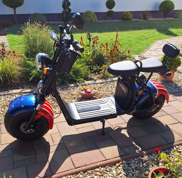 Elektromos robogó City CoCo Electric Scooter