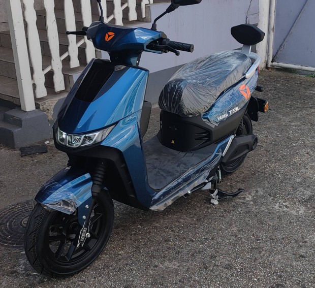 Elektromos robog Yadea T9L