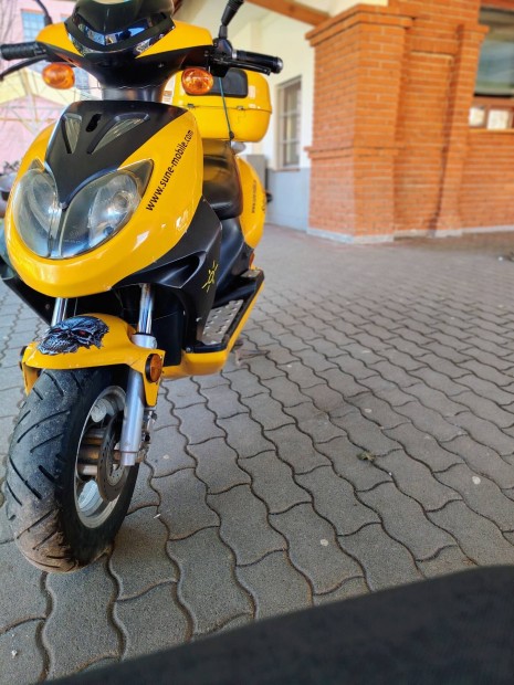 Elektromos robog�!