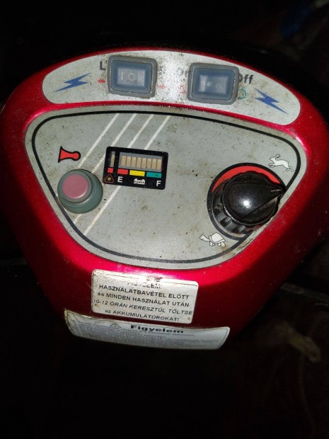 Elektromos rokkantkocsi