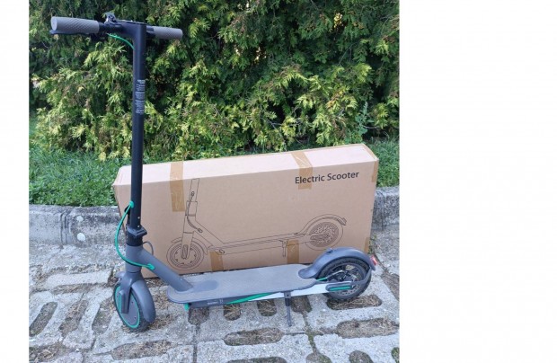 Elektromos roller 25km/h