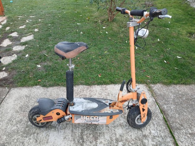 Elektromos roller 36V 500W t�rcsaf�kes egyben vagy bontva elad�