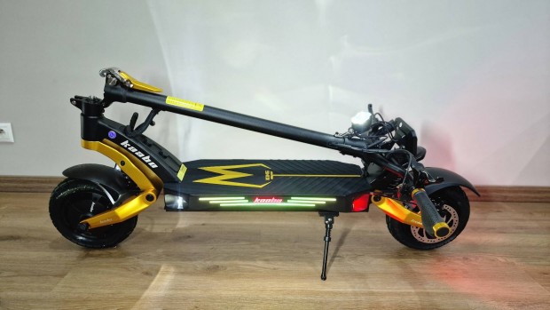 Elektromos roller Kaabo Mantis King GT gold j 0km