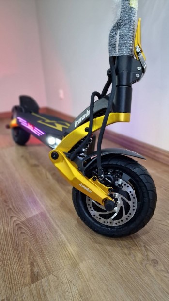 Elektromos roller Kaabo Mantis King GT gold Új 0km