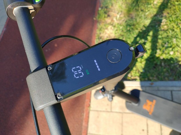 Elektromos roller Kugoo M3