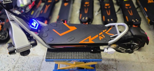 Elektromos roller Kukirin A1