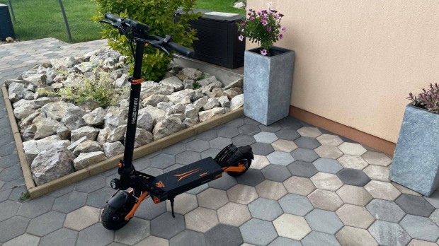 Elektromos roller Kukirin G2 pro 2025 (E Scooter)