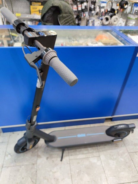 Elektromos roller Ninebot Max G30D II 350W szép állapotban