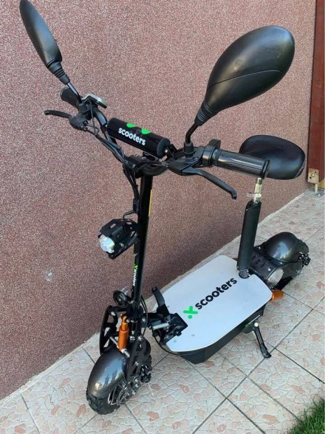 Elektromos roller Xscooter