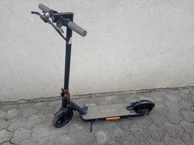 Elektromos roller 