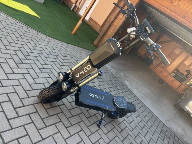 Elektromos roller elad