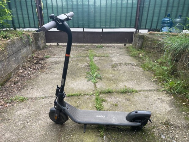 Elektromos roller elad