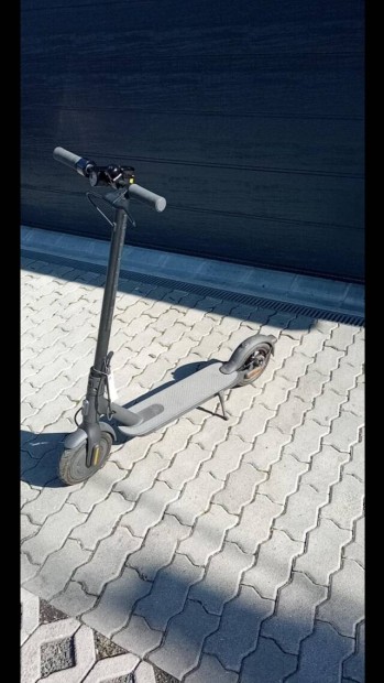 Elektromos roller elad 