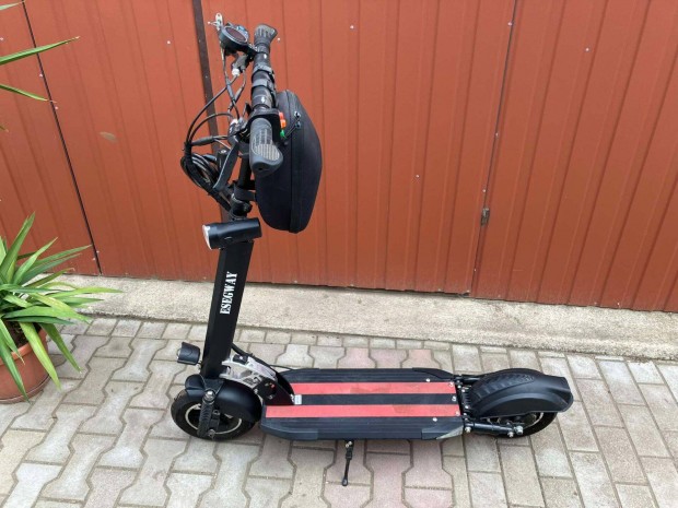 Elektromos roller esegway 500W 48V 13AH
