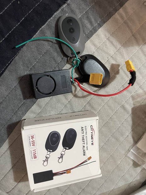 Elektromos roller riaszto