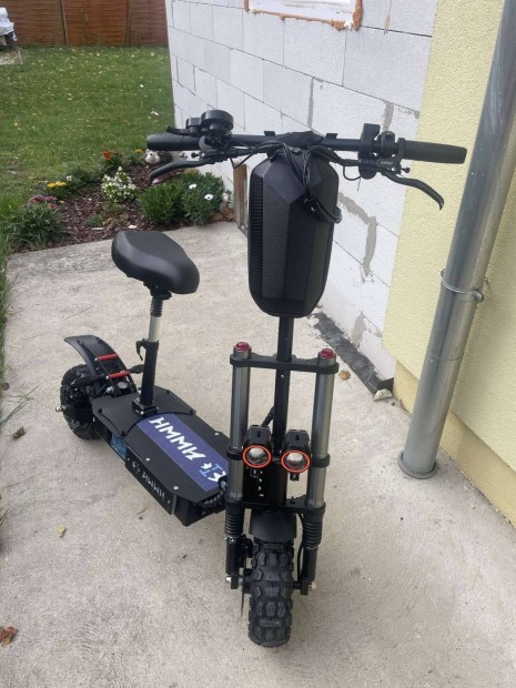 Elektromos roller uj 6000w 40ah dual