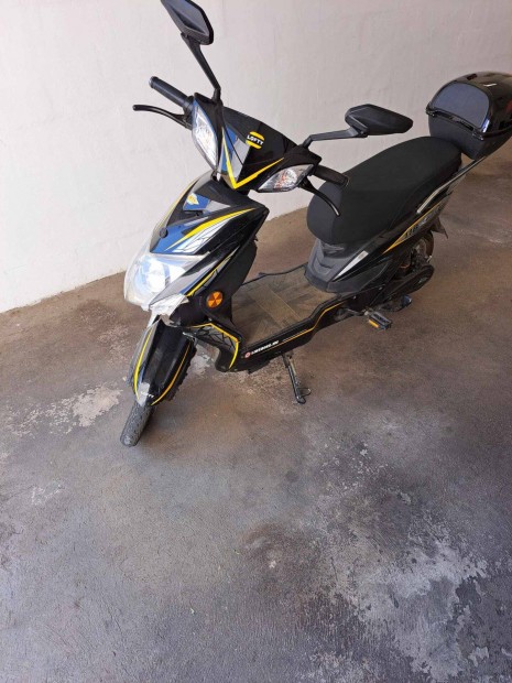 Elektromos segédmotor Lofty 11B