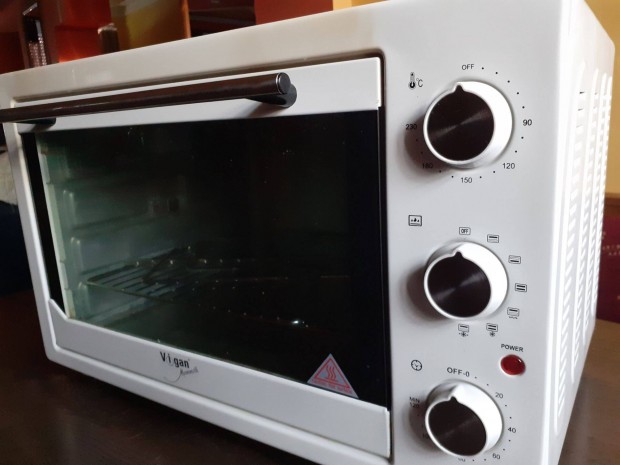 Elektromos sütő grillel 1800 W