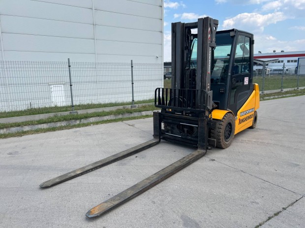 Elektromos targonca Jungheinrich EFG 550s 5 t teherbírás 5 m emelés