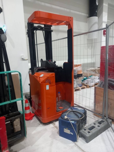 Elektromos vezetllsos targonca