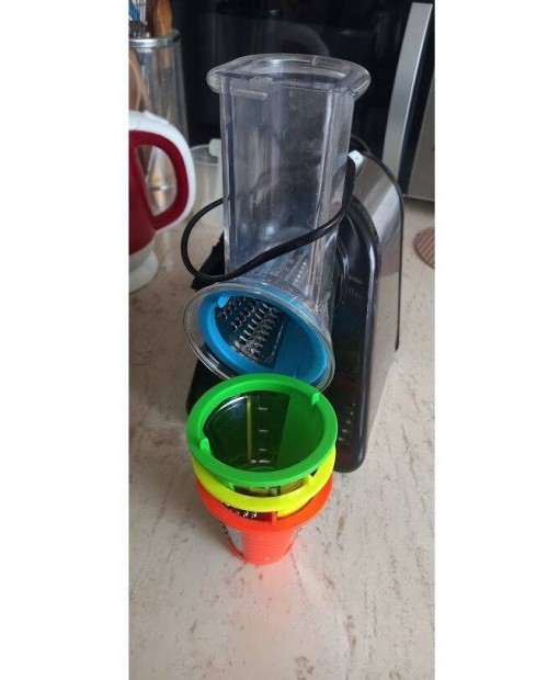 Elektromos z�lds�gszeletel�