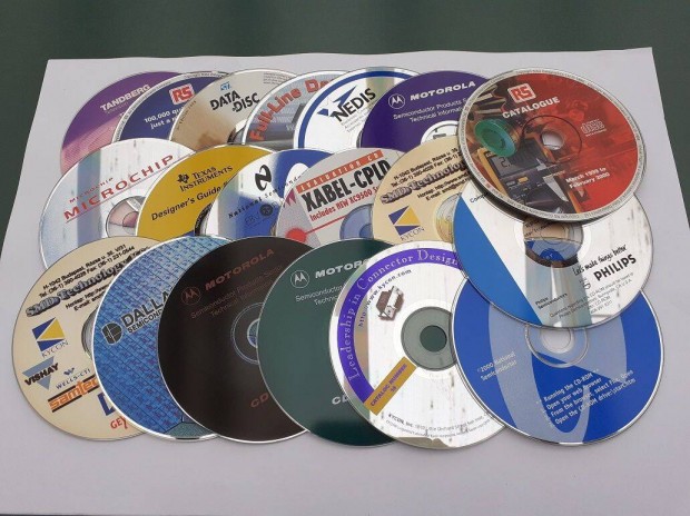 Elektronika adat CD gyjtemny