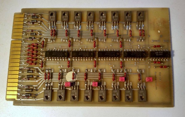 Elektronikai Alkatrész (Ver.5) teszteletlen