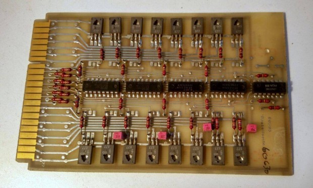 Elektronikai Alkatrész (Ver.6) teszteletlen