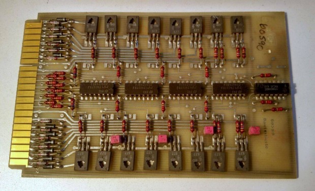 Elektronikai Alkatrész (Ver.7) teszteletlen