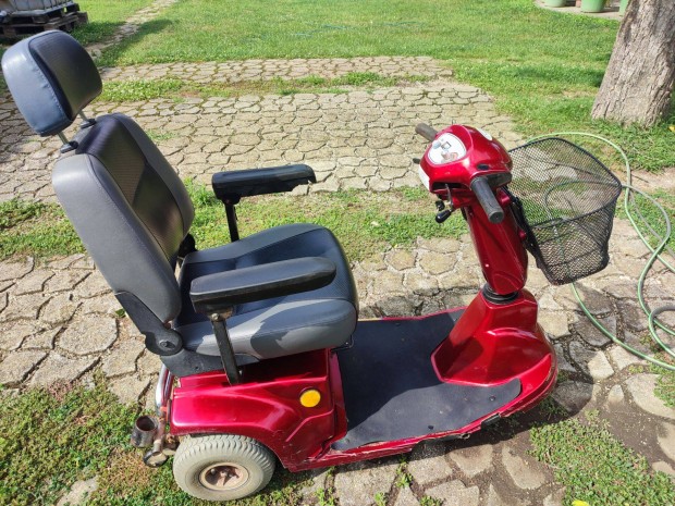 Elgo Moped elad