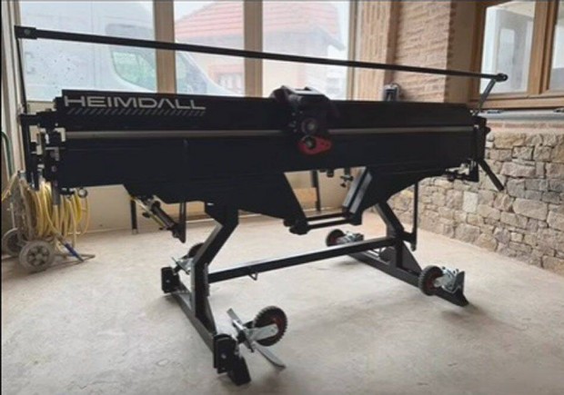 Élhajlító Ursus - 2300mm/1,2mm
